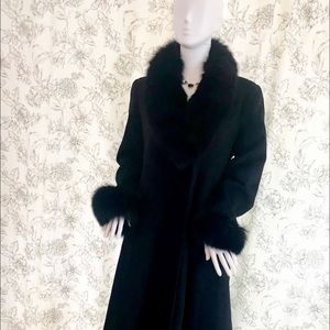NWOT Ellen Tracy Coat w/ Fox Fur Trim